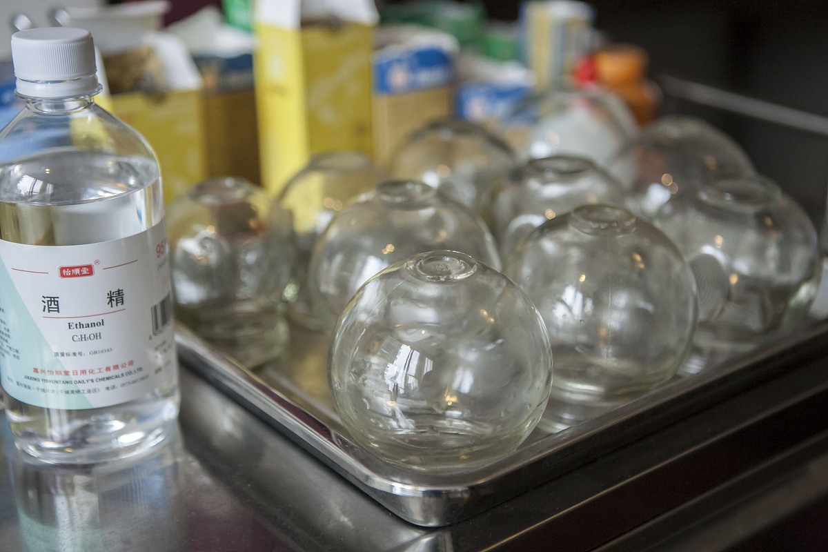 写一篇关于古法推拿与普通按摩的区别的小红书文案