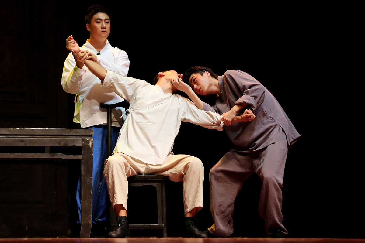 武汉艺术学校2023年招生专业：数字媒体艺术、时尚设计等