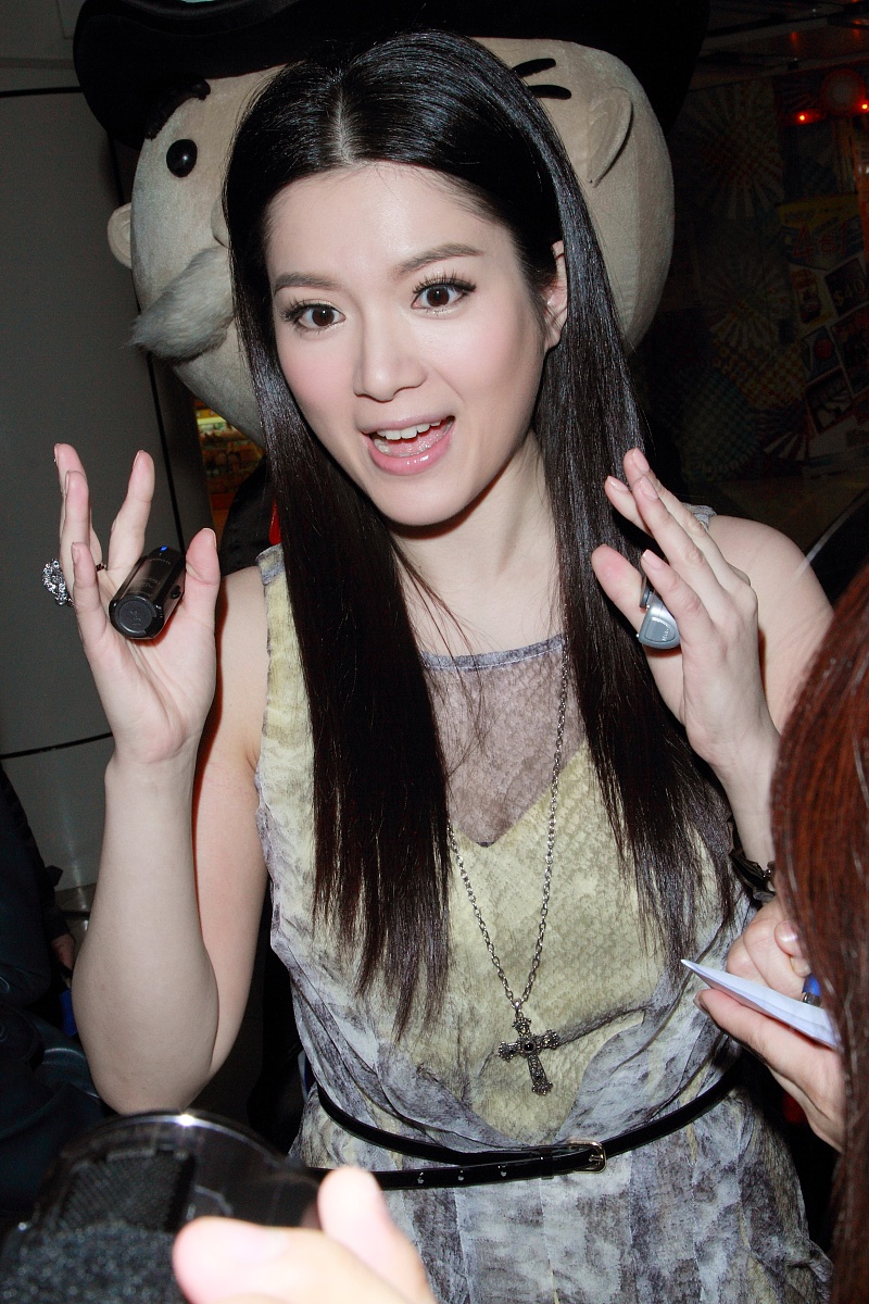 2012年12月23日,香港,明星应邀出席大富翁圣诞活动.***_***苟芸慧+++_