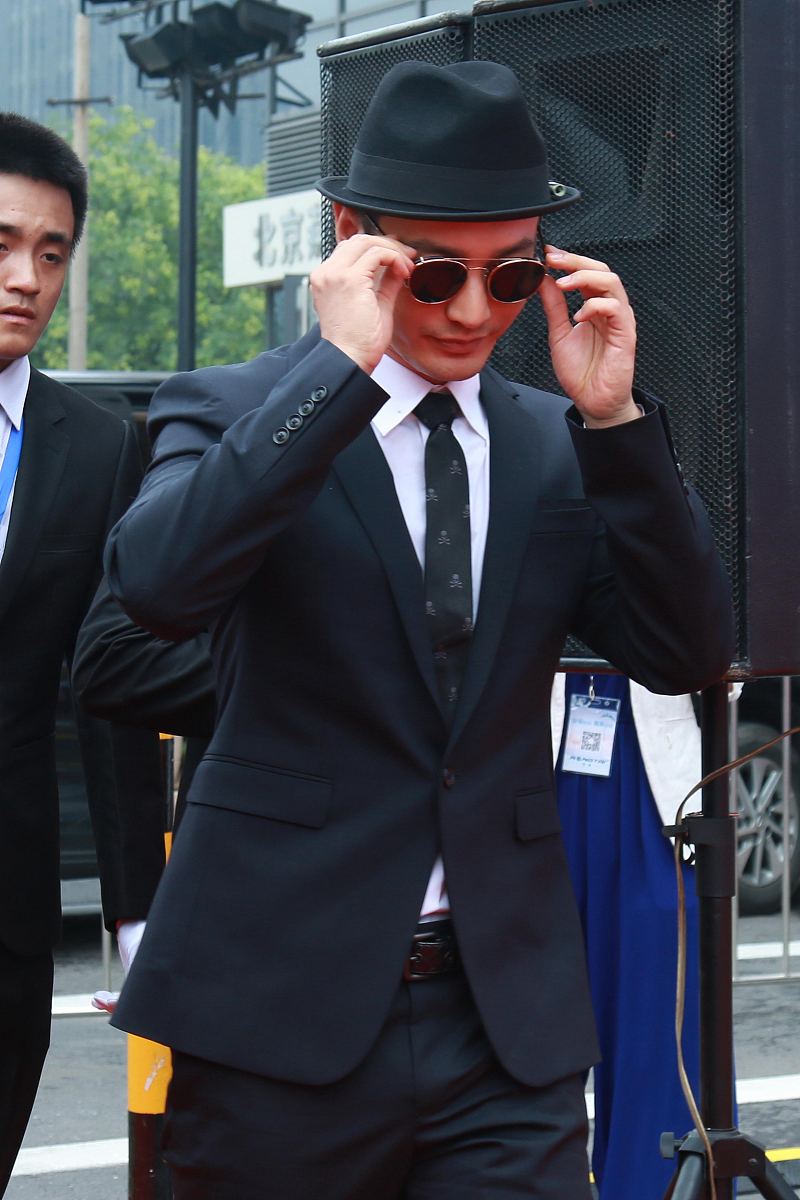 2015年06月26日,北京,黄晓明出席某品牌代言活动.***_***黄晓明