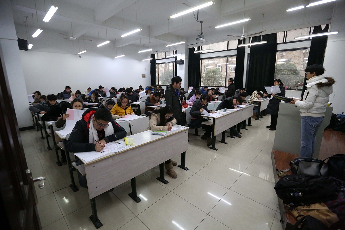 重庆经贸职业学院怎么样？学习环境和师资力量深度解析