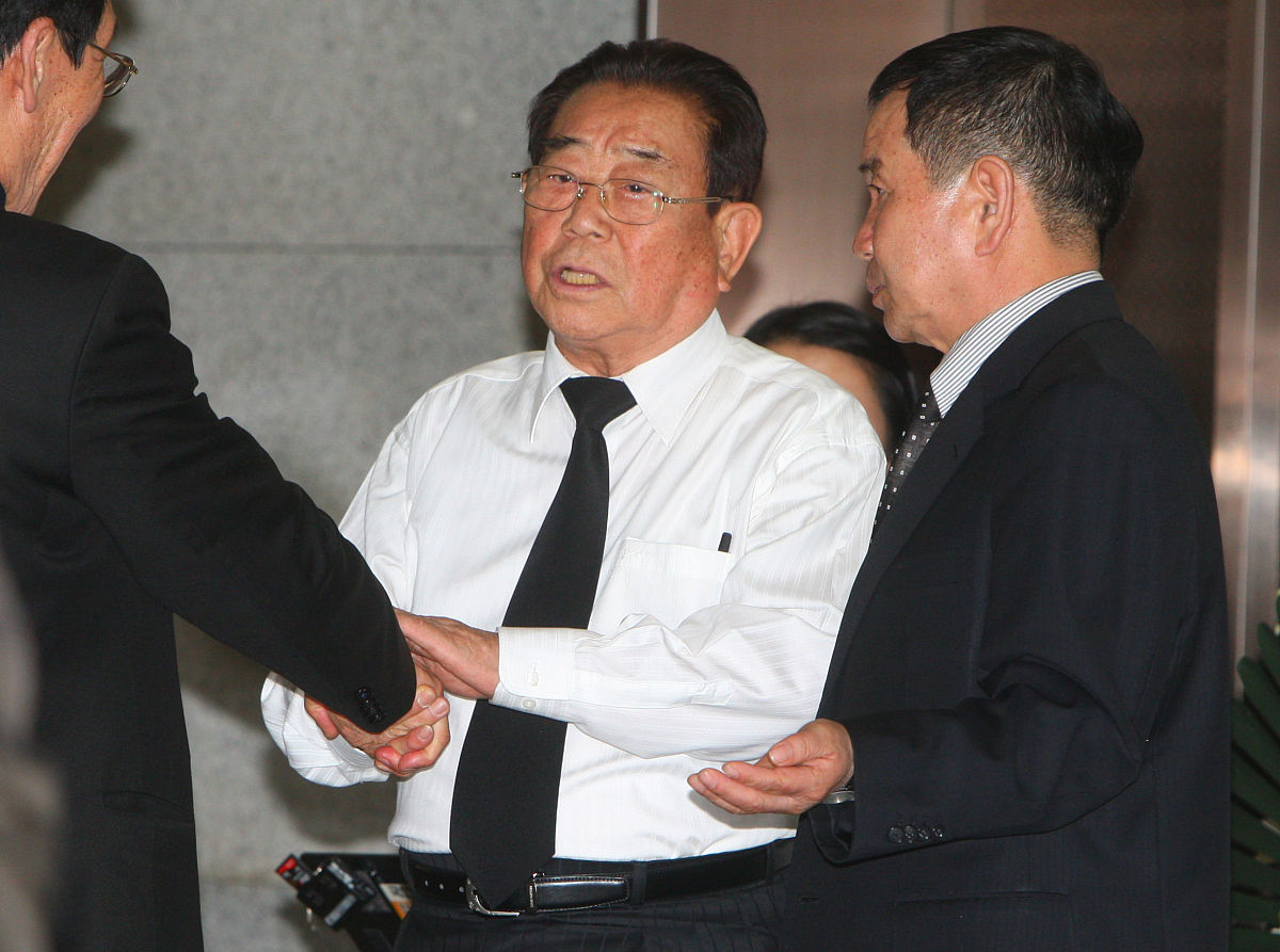 2010年2月24日讯,韩国,韩国著名搞笑艺人裴三龙在23日凌晨2点去世,众