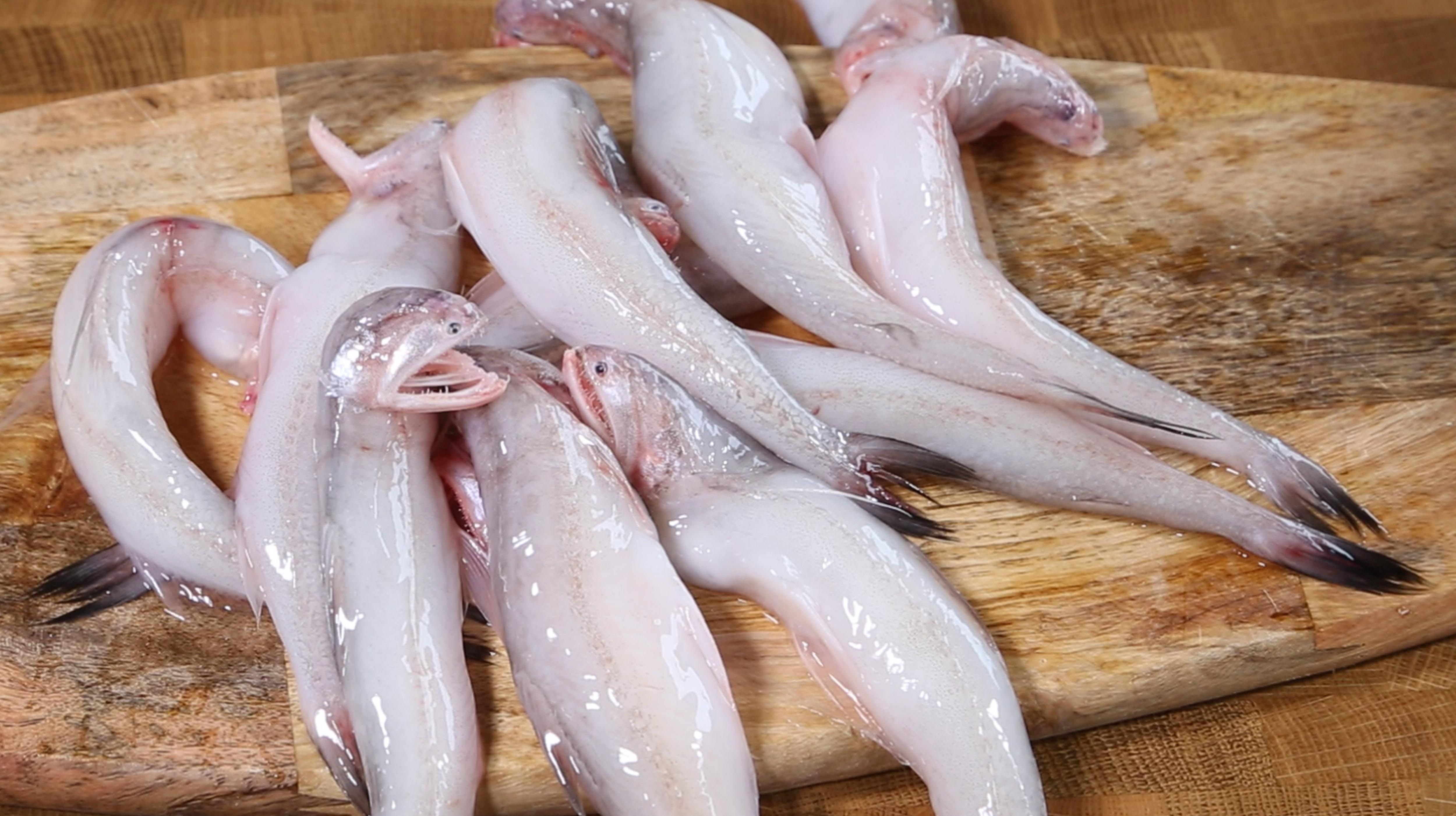 虾潺豆腐汤两样普通的食材做出不普通的鲜味来,海边渔民最喜欢