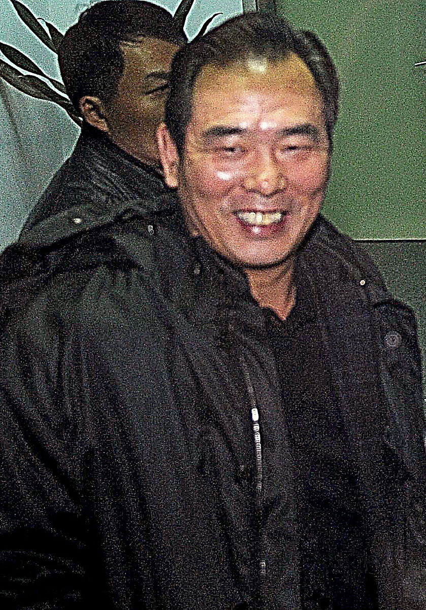 2013年1月25日,中国北京,中国足协官员现身中国足协大楼.***_***蔡振