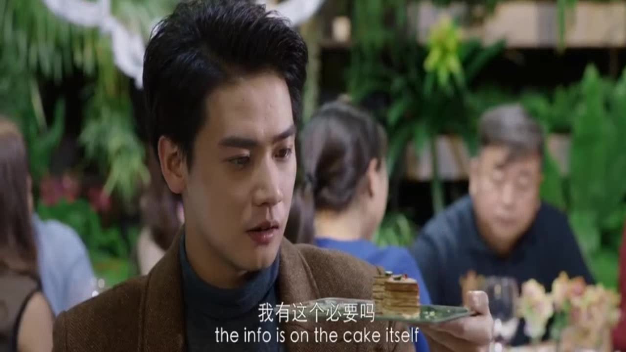 男子通过蛋糕,就说出做蛋糕的美女资料,这推理真厉害!