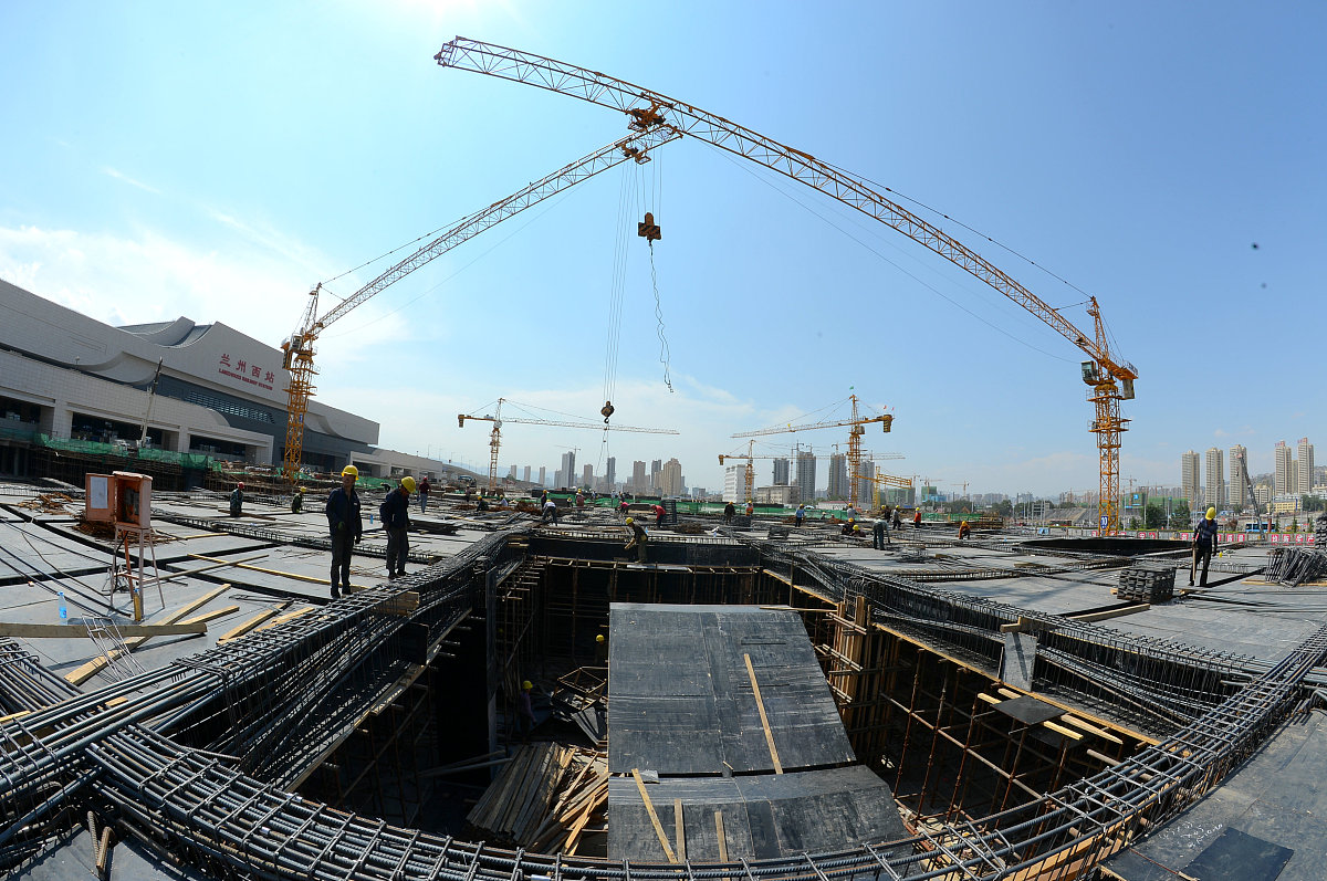 施工公司服务体制保障：质量、安全、项目管理全方位解析