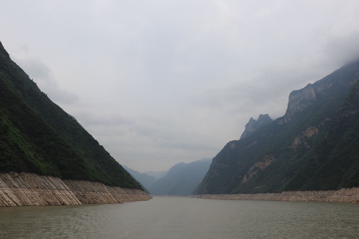 重庆三峡医专出来好就业么