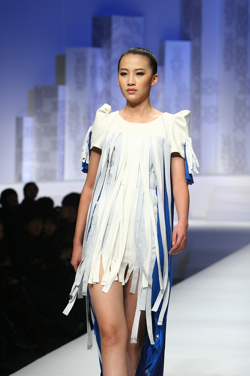 南宁市武鸣区职业技术学校服装设计与制作专业前景好不好