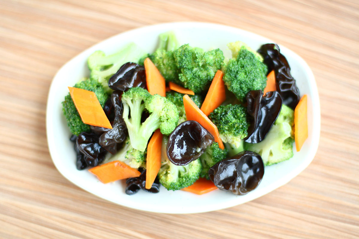 青菜炒书怎么做？简单家常菜谱，营养美味！