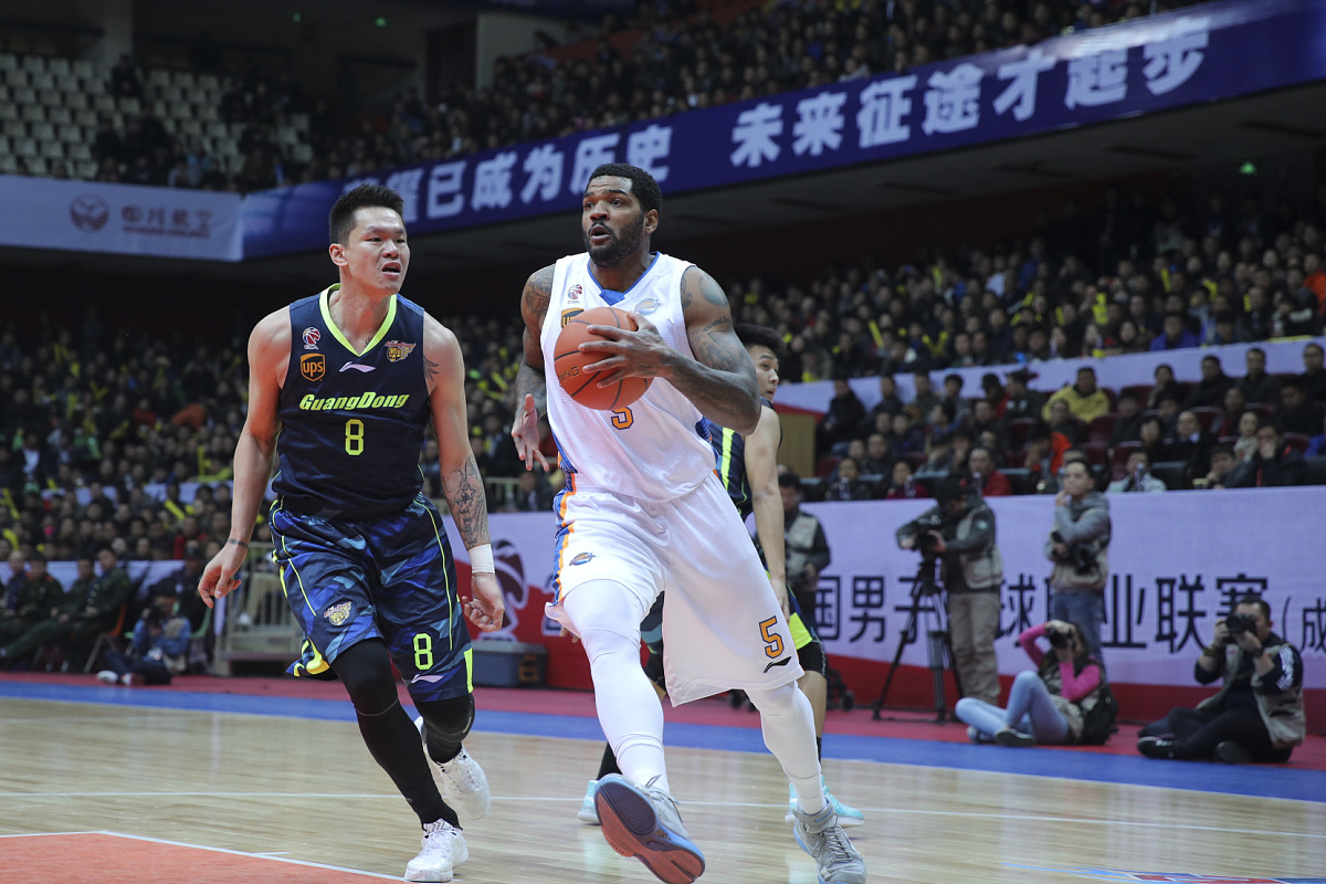 成都市体育运动学校招生办联系方式 - 报名电话、地址