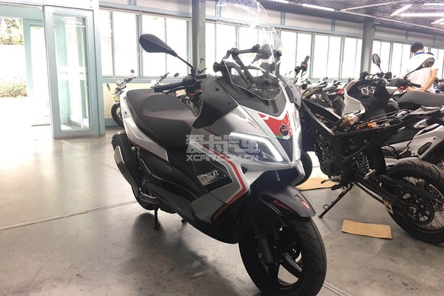 接近量产版 国产aprilia sr max300详解