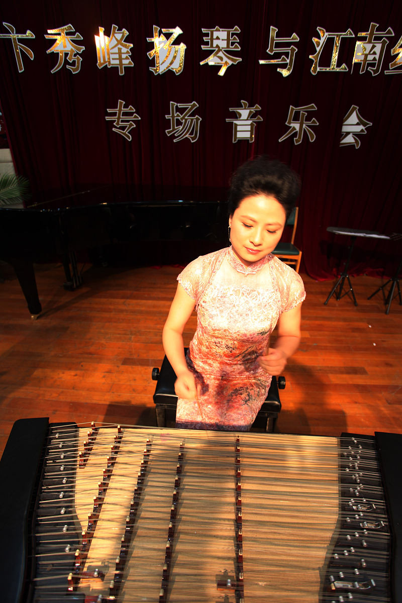 苏州评弹学校招生专业介绍：评弹表演、编导、音乐等