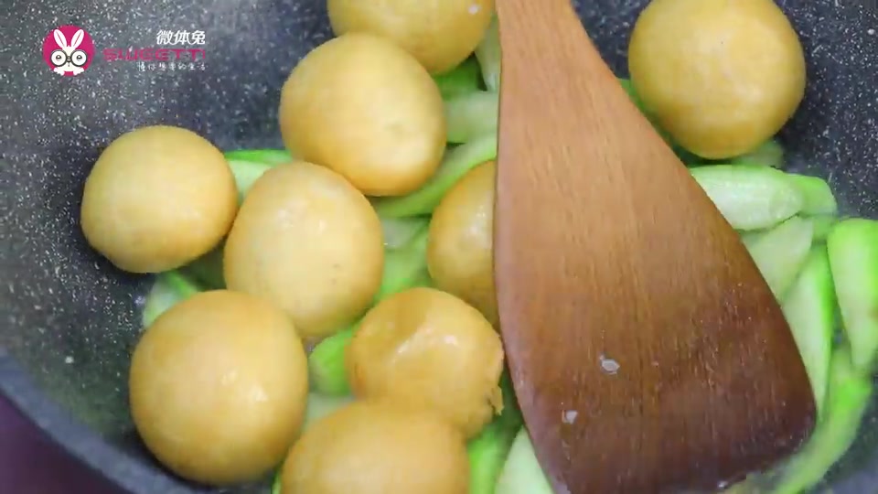 丝瓜炒面筋做法