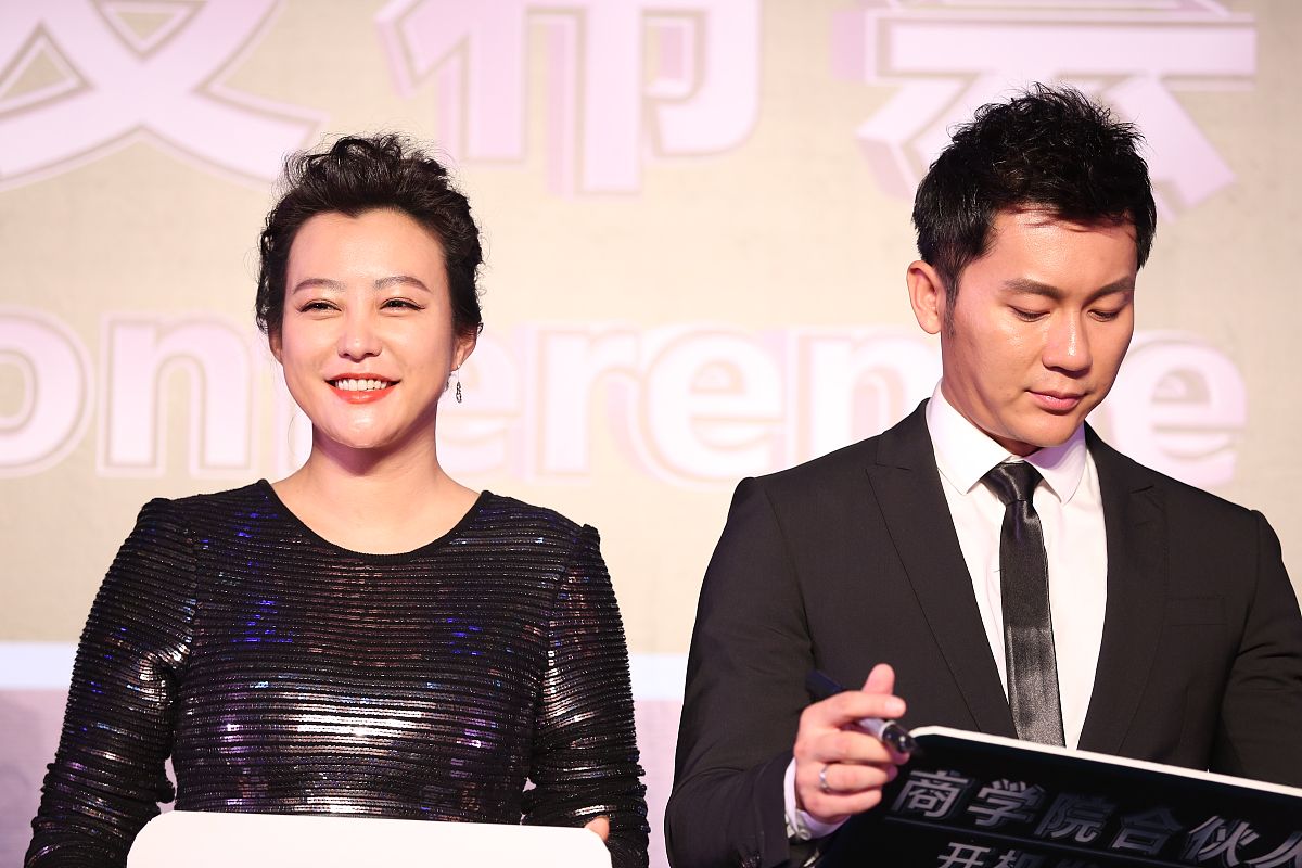 医院邂逅：一场关于勇气与爱的剧本创作练习