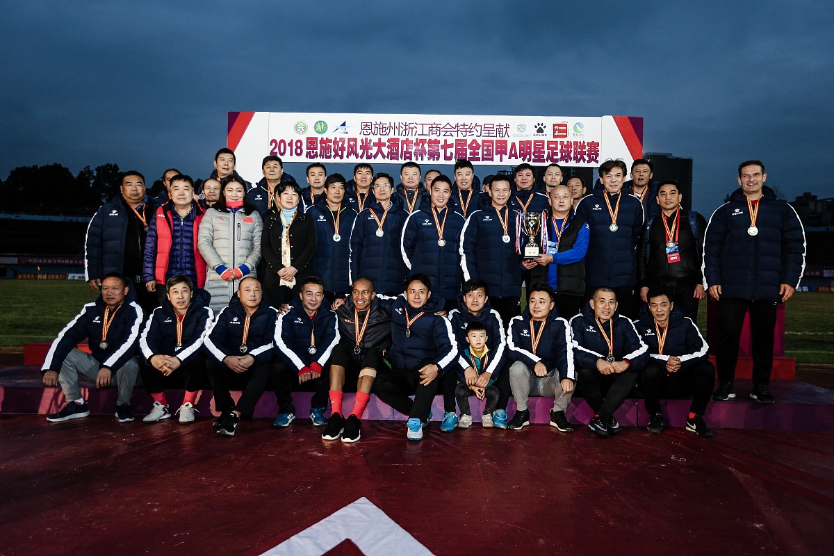 重庆南川中学国际航空服务专业要经常出国吗