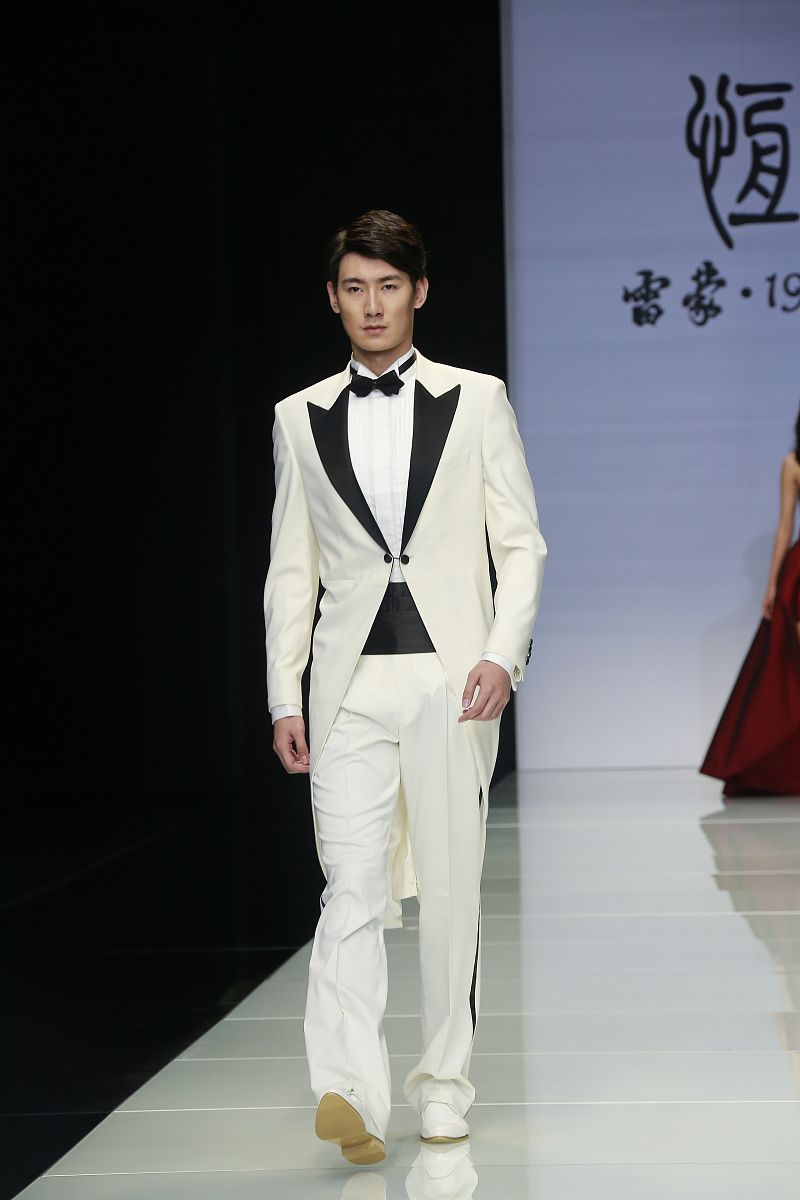 黎平县中等职业技术学校服装设计与制作专业怎么样？就业前景如何？