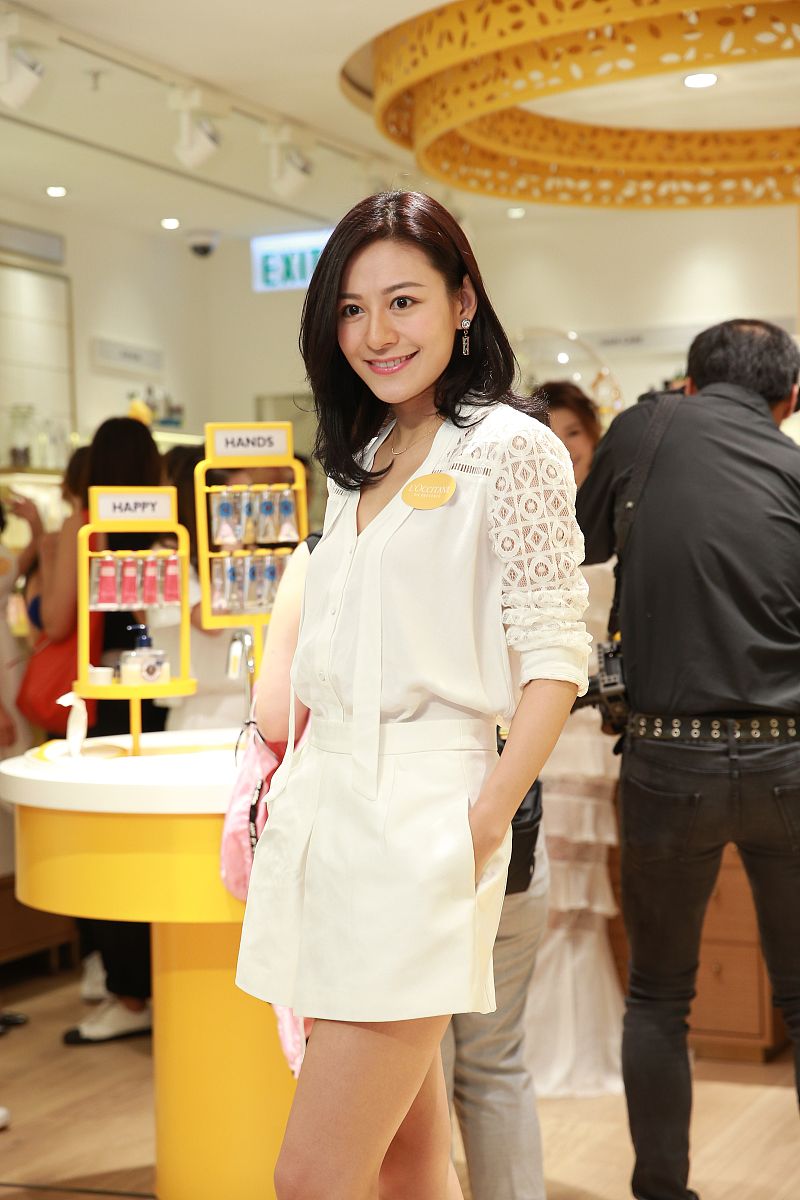 2017年9月13日,香港,明星出席 l'occitane阳光概念店开幕活动.江若琳