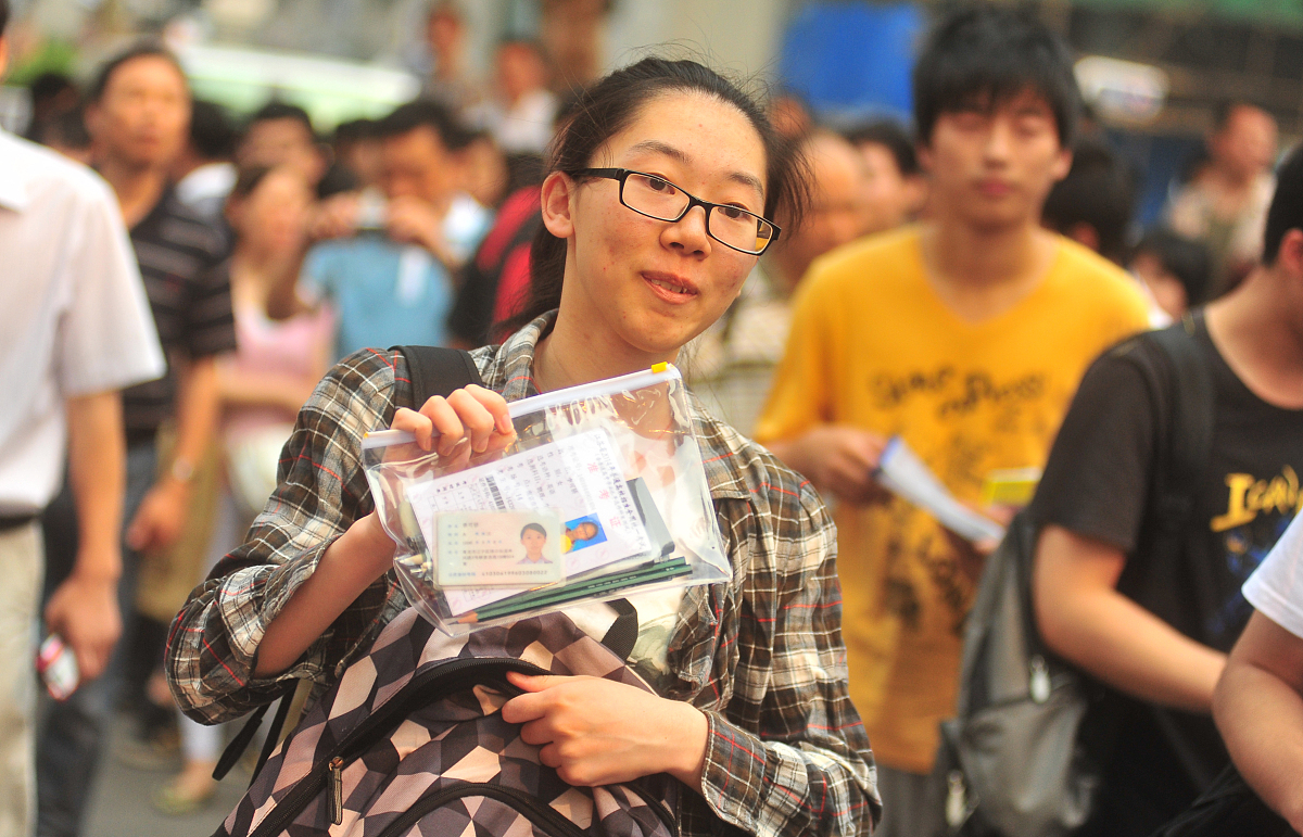 重庆卫校招生：初中毕业生也能报考？