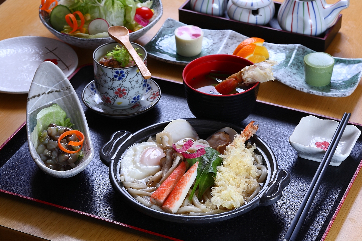 肯德基疯狂星期四：超值优惠，狂欢不停！