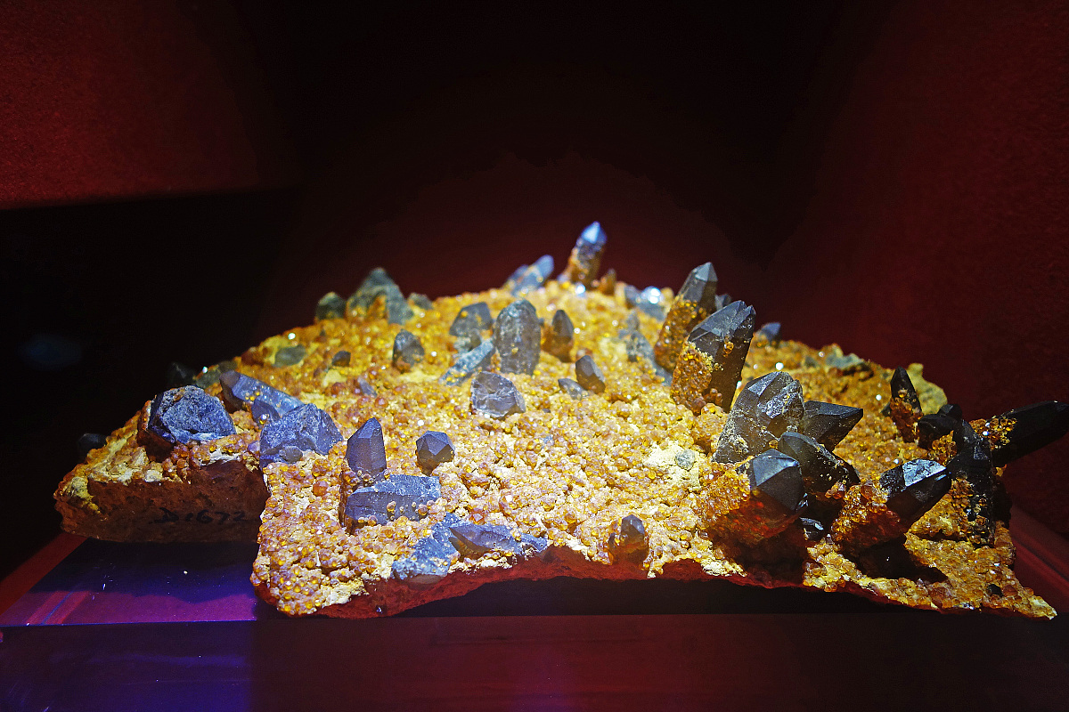 有烧无烧宝石的区别