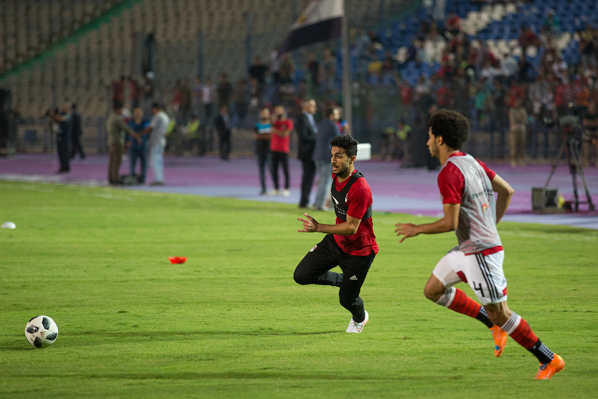 硕士论文致谢范文：感谢一路支持的人