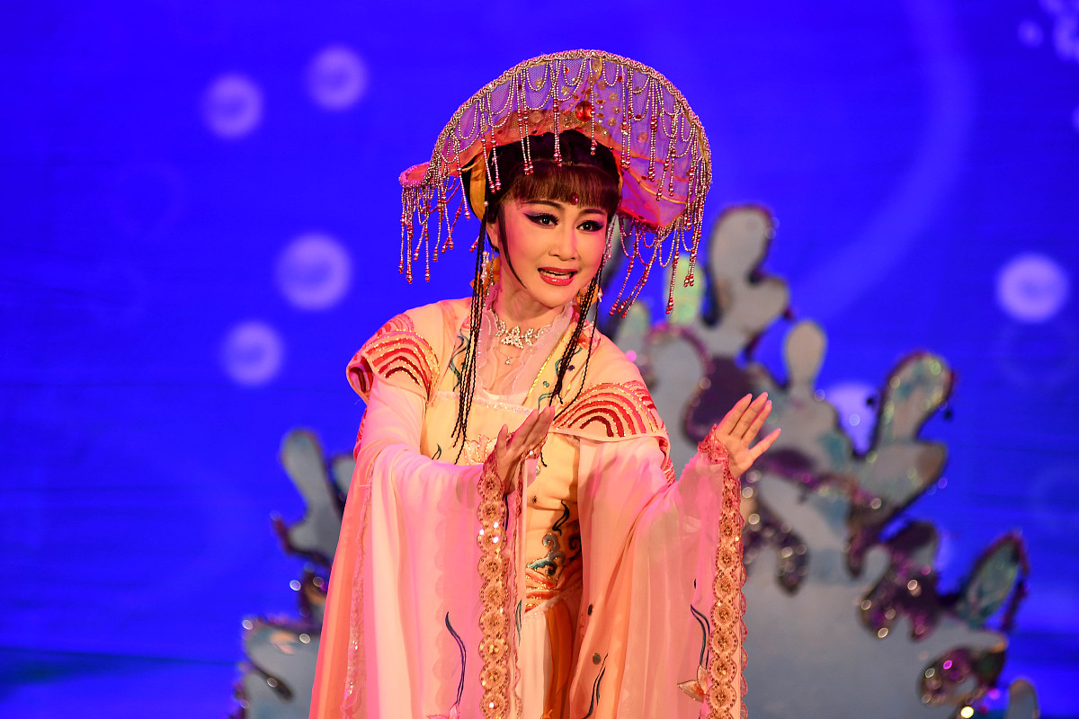 如何克制不该有的感情？5个有效方法帮你摆脱困扰