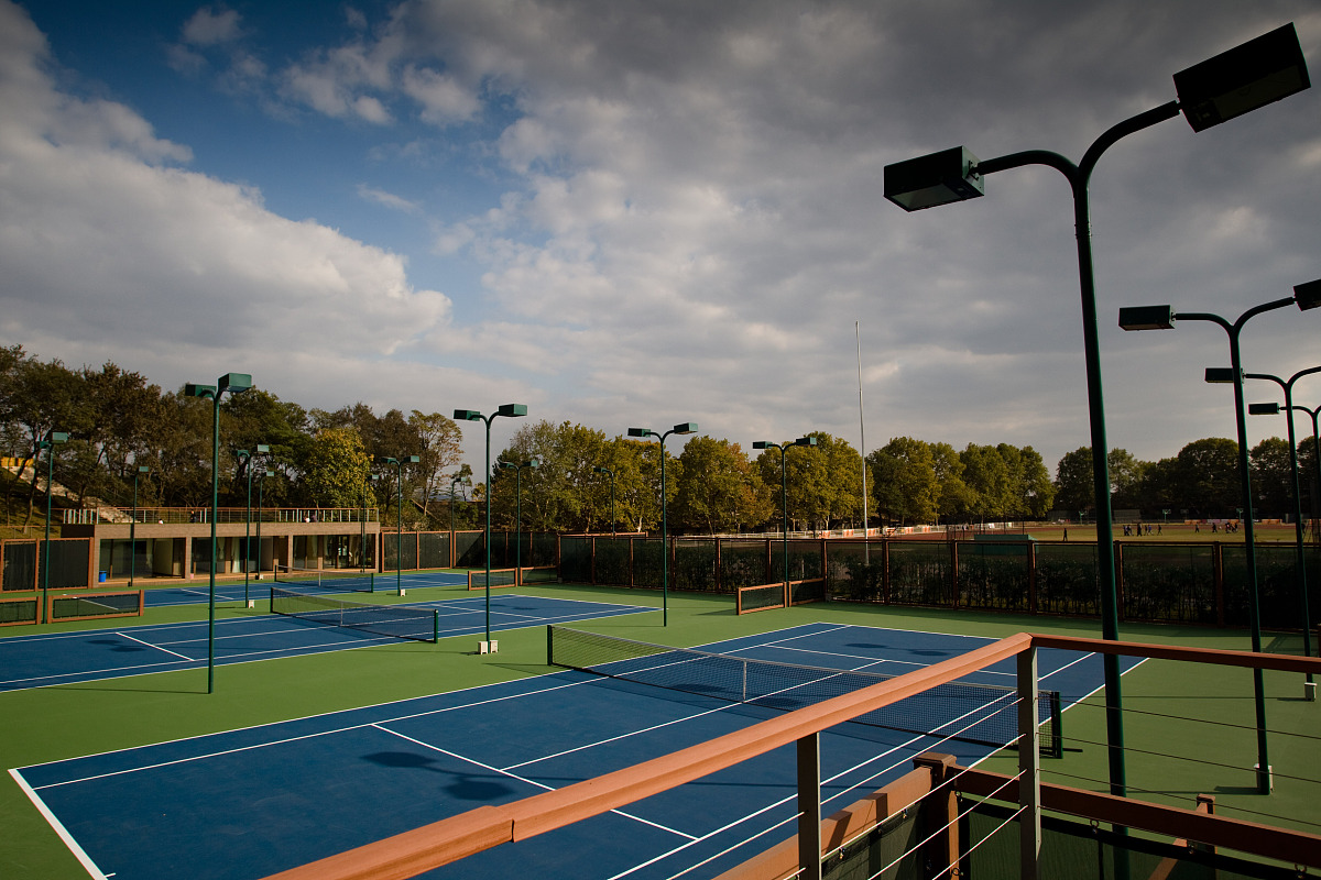 南京体育学院是公办还是民办？ - 深入解读