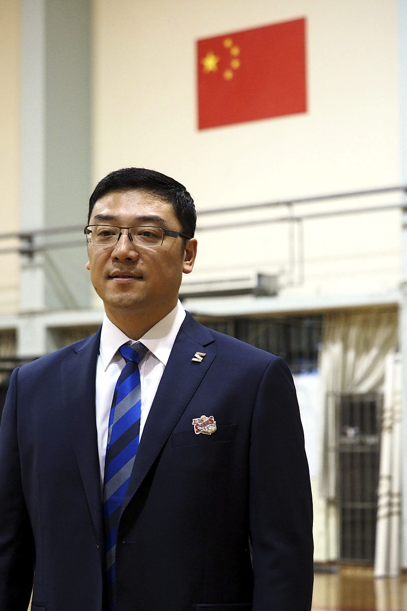 2016年09月28日,上海,16/17cba,上海大鲨鱼篮球队拍摄写真.