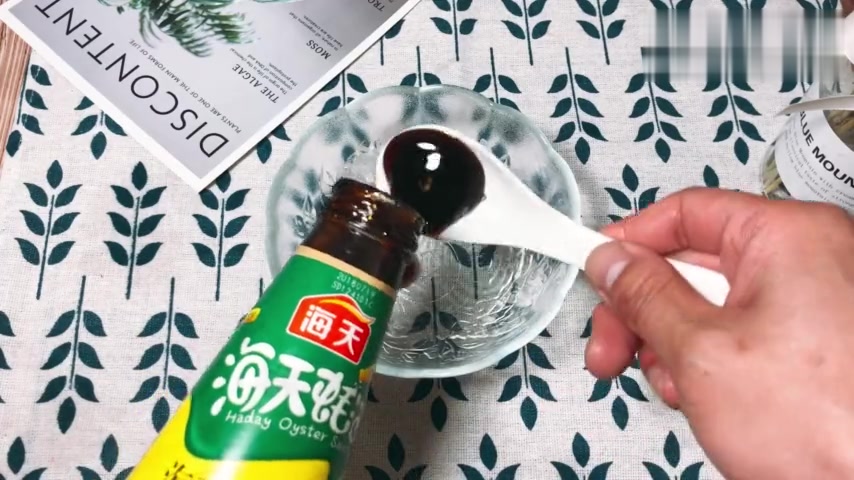 正宗家庭版黄焖鸡米饭教程 汤色红亮肉质软糯 地道的下饭神器