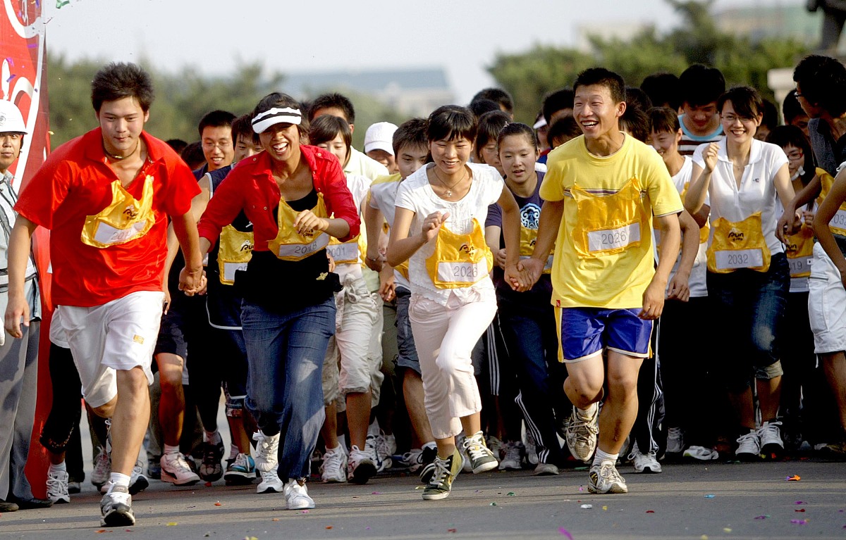关于比赛人数和场次关系的分析与修正