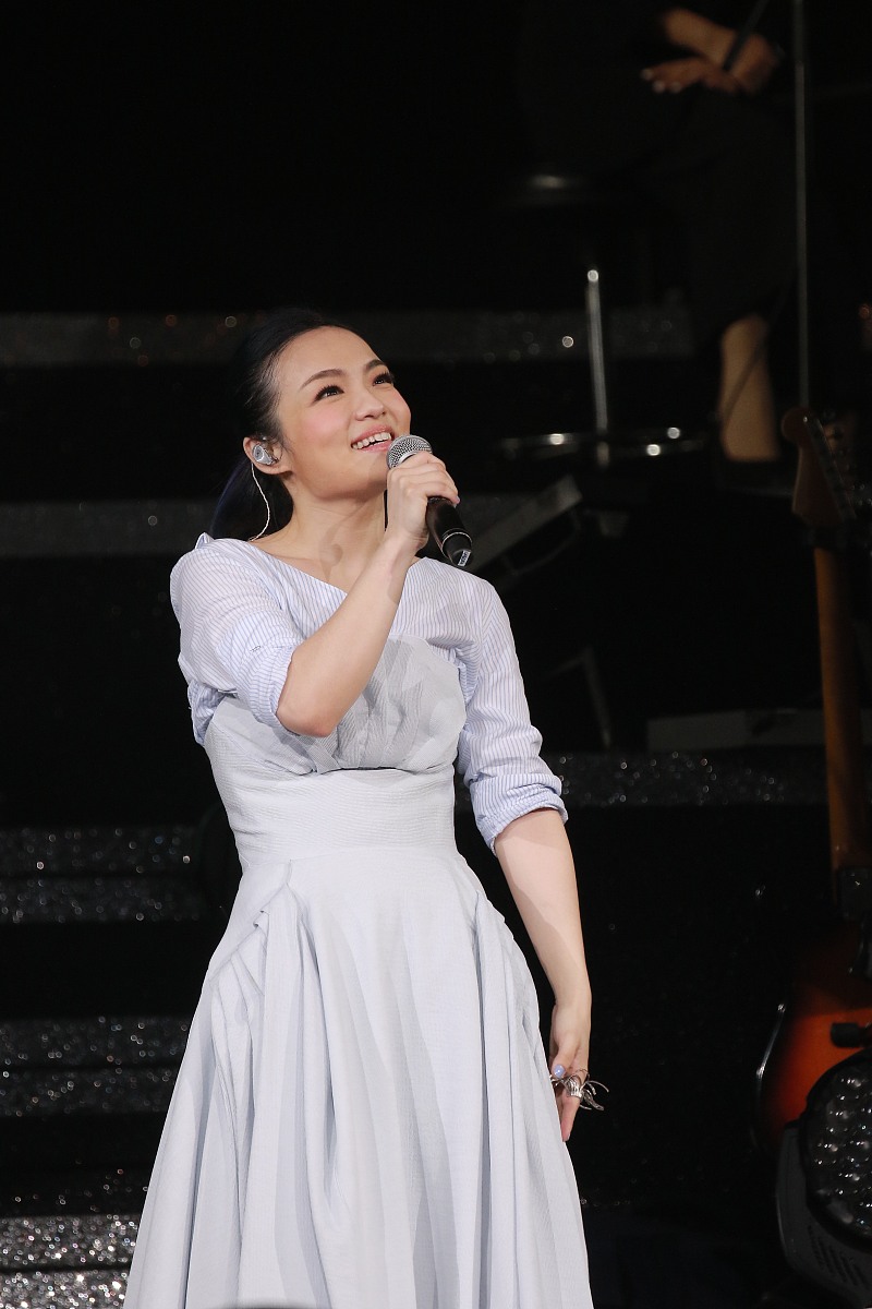 周杰伦歌曲《苹果》介绍 - 创作背景、专辑及受欢迎程度