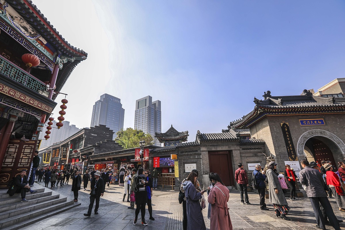 天津工艺美术职业学院内蒙古2020年文化最低分241分