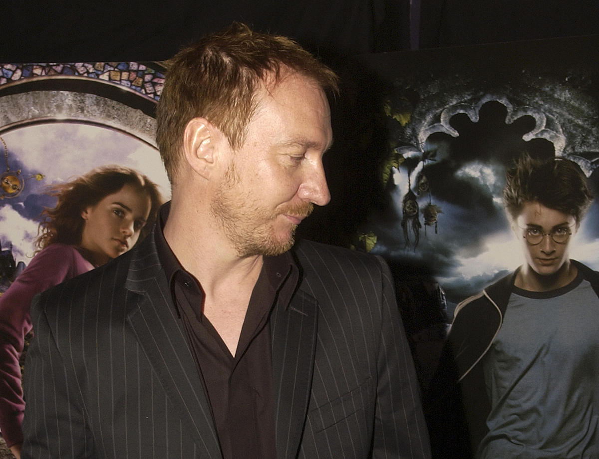 帮我做一个ppt介绍电影星际穿越