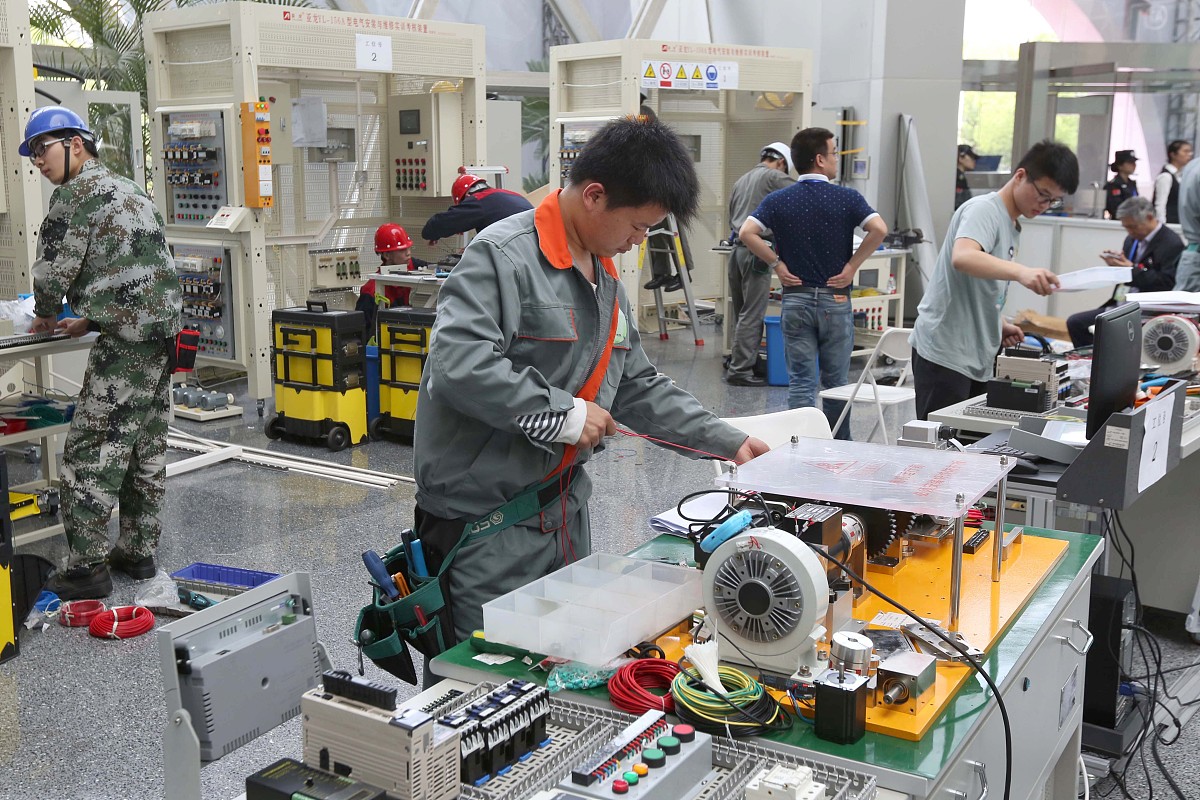 重庆市大足职业教育中心汽车制造与检修专业涉及哪些课程