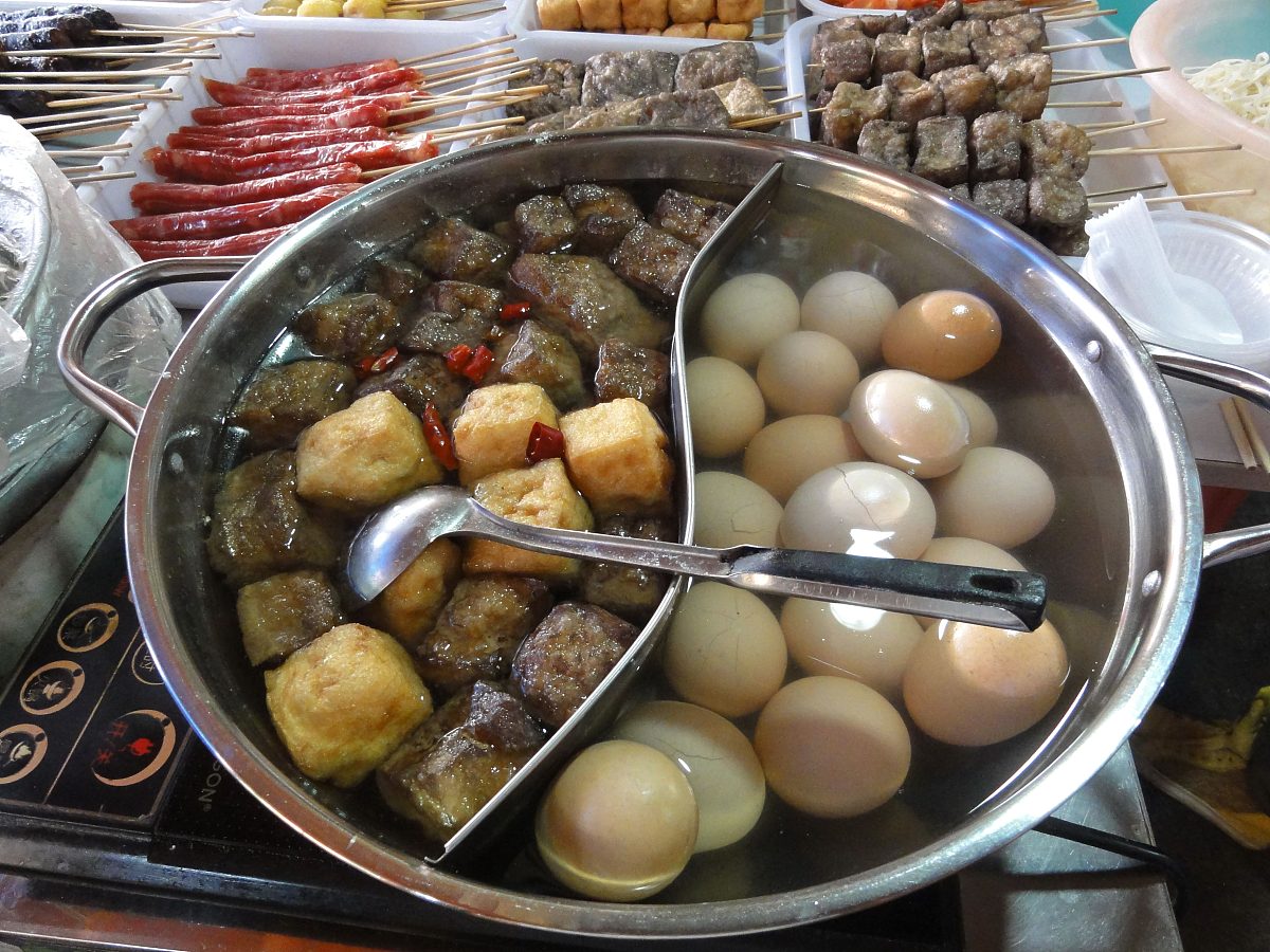 出门旅游的主要目标：放松、探索、体验、增进关系、留住美好