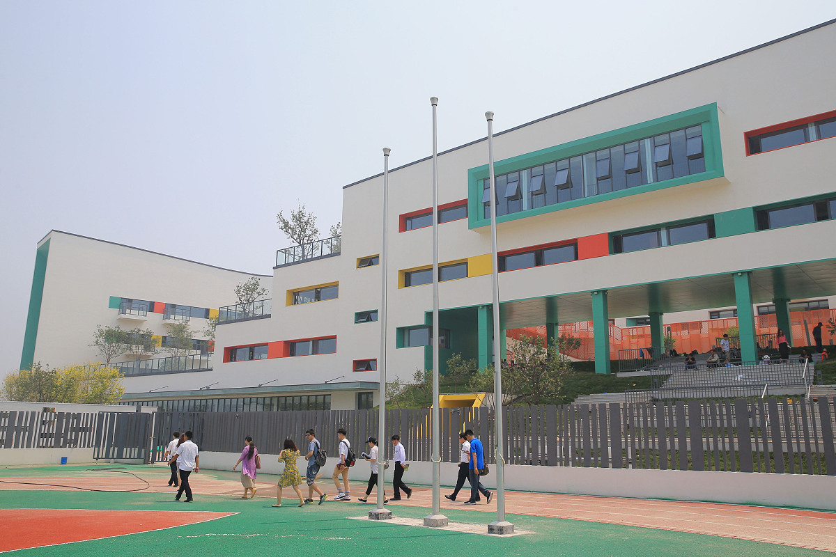 2017年6月28日,天津,位于生态城中部片区的华夏未来生态城小学新校区