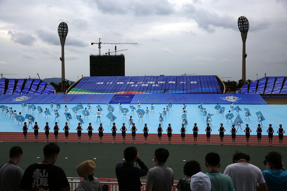 连云港市体育运动学校招生专业：田径、游泳、篮球等