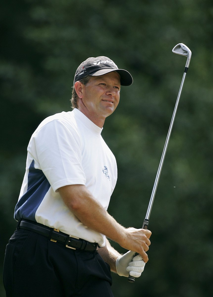 hamburg, germany - july 30:  retief goosen of south africa plays
