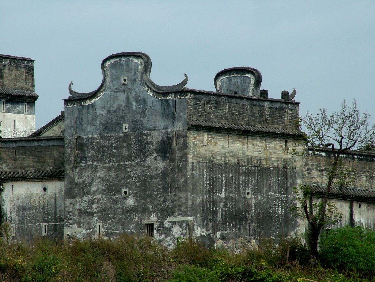 给潘姓女宝宝起十个好听的名字