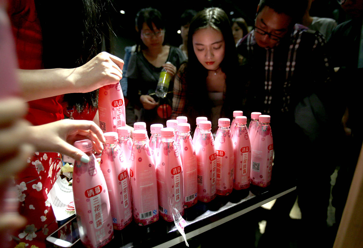 新教师心得体会发言稿：教育事业的光荣与责任