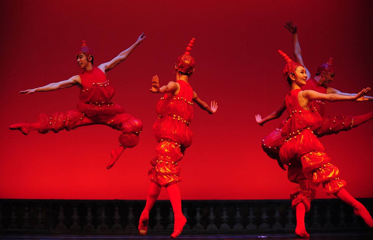 四川航天职业技术学院招生老师QQ及电话