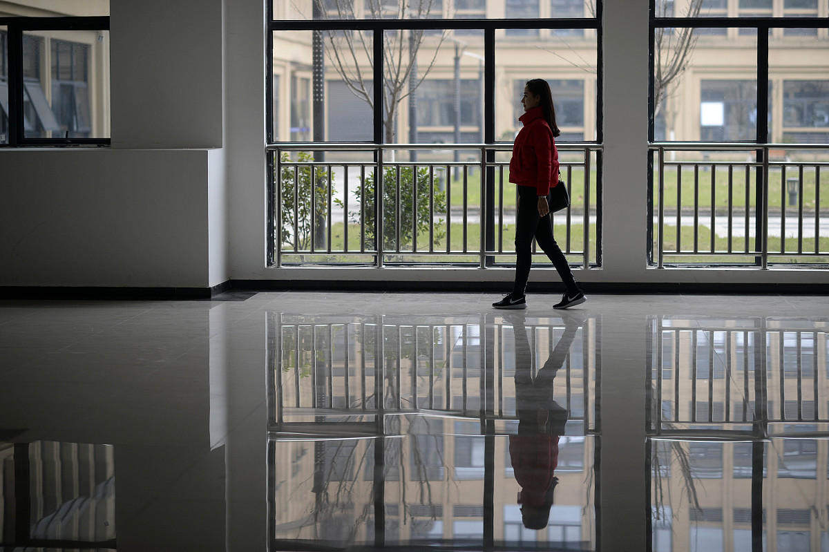 初中男生适合学护理吗？2020年重庆卫校护理专业分析