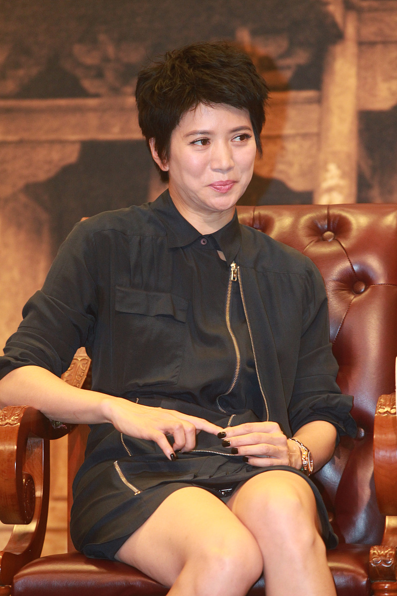 2013年7月28日,北京,古装喜剧《龙门镖局》湖北卫视首播发布会.***_**