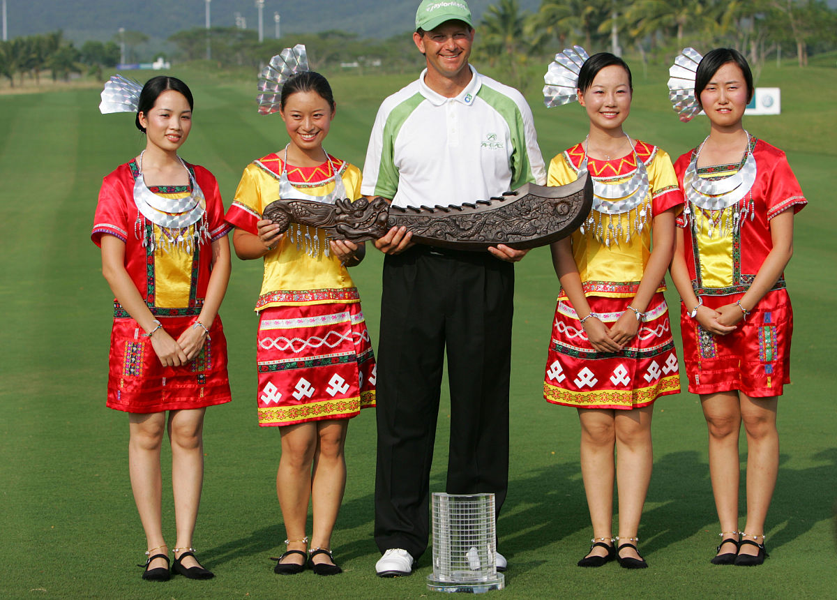 2006年10月15日,在海南三亚亚龙湾高尔夫球会,南非选手古森(retief go