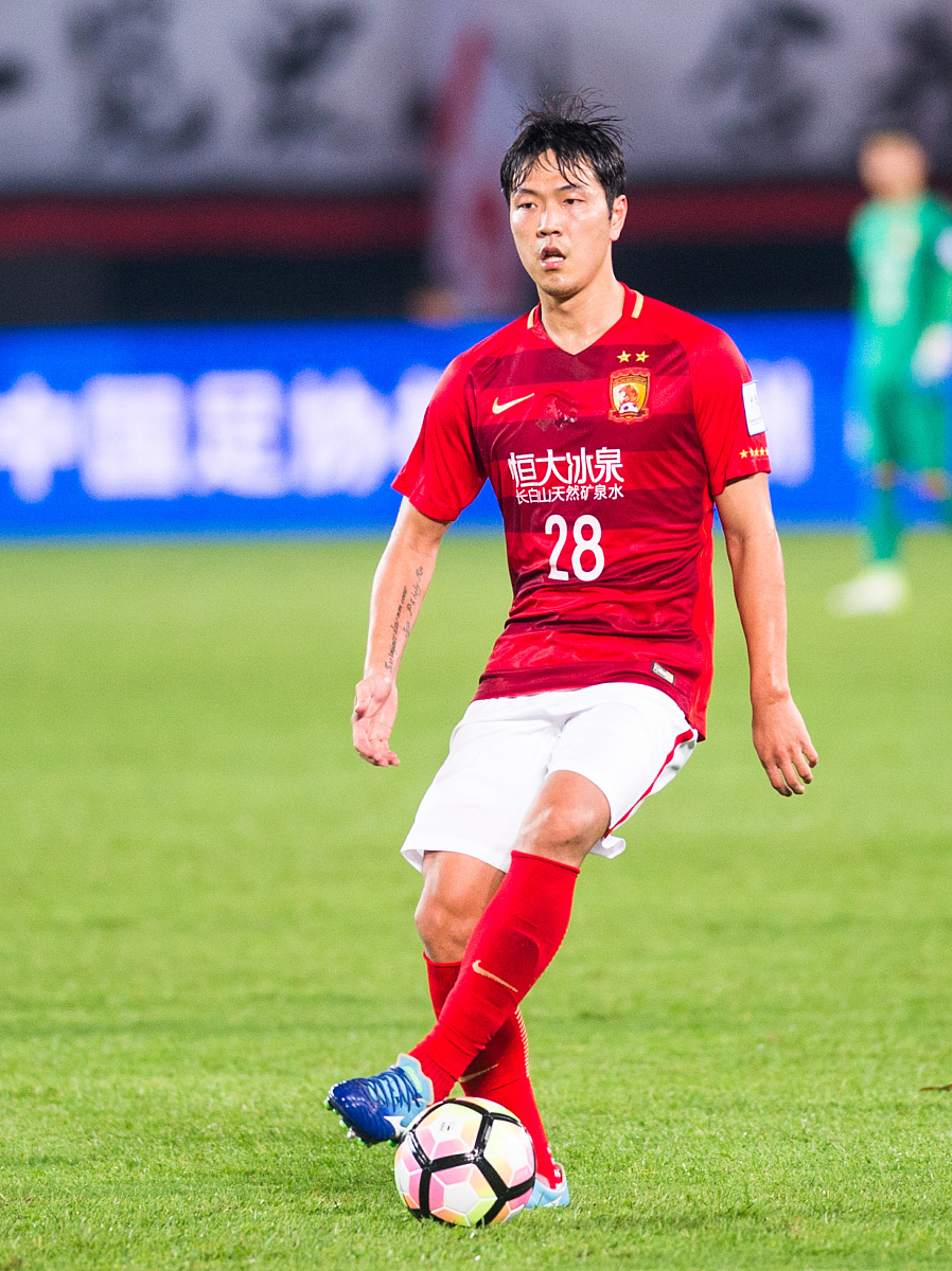 2017足协杯第4轮:郑龙建功 广州恒大淘宝1-0河北华夏幸福