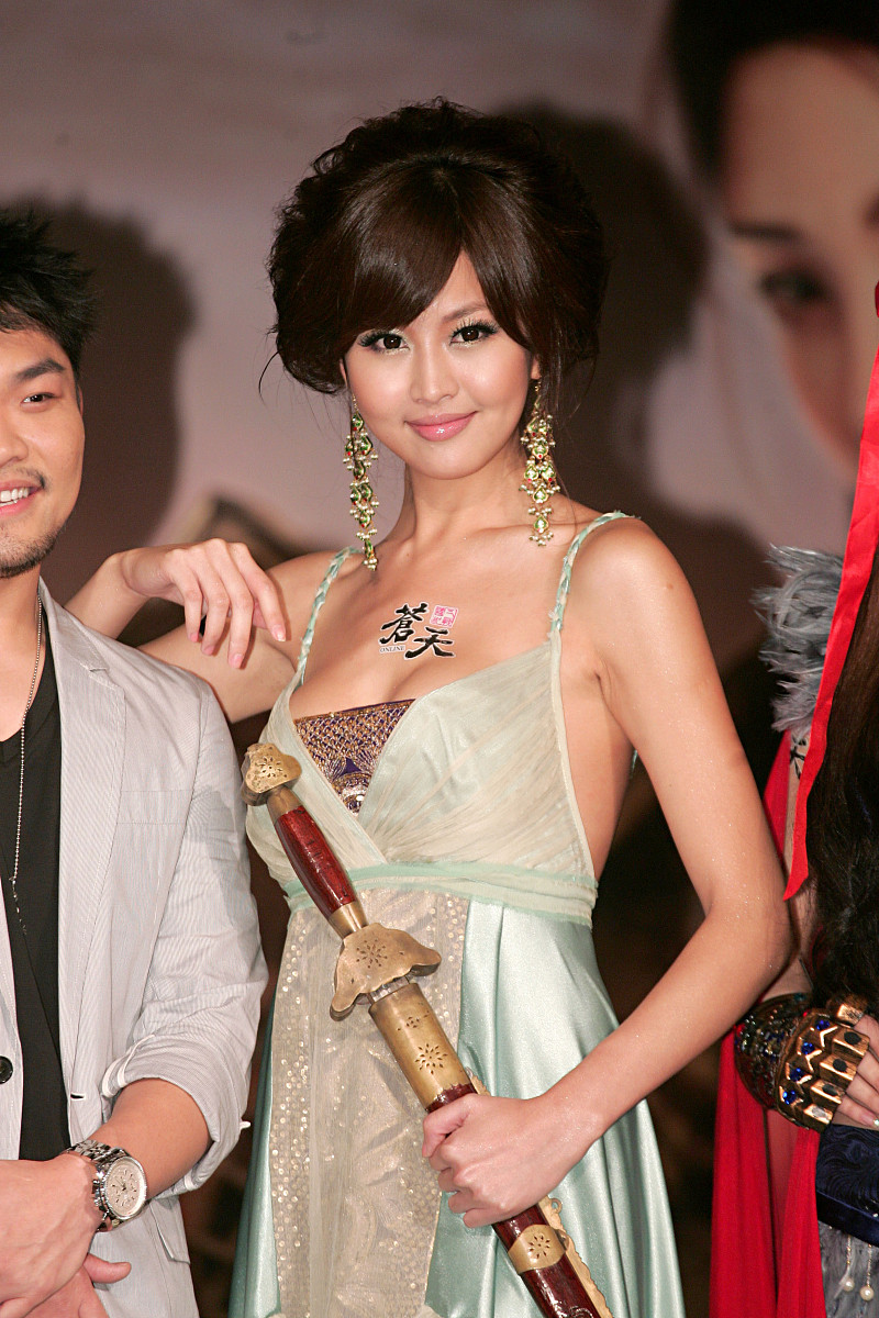2008年6月26,台北,李玖哲代言在线电玩游戏,身为代言人的他也为电玩游