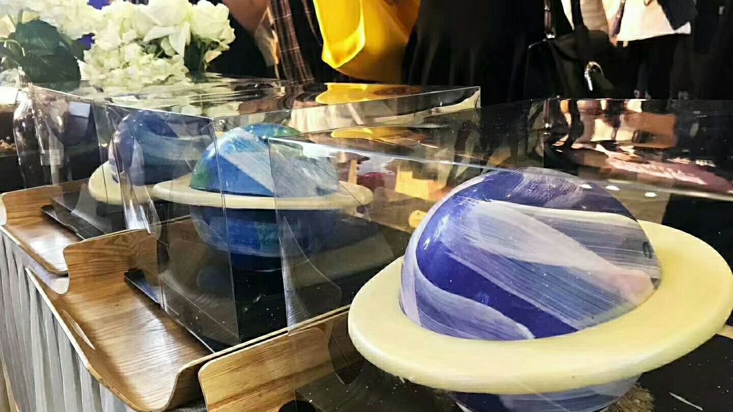 变幻无穷的宇宙中,只想独揽这一片星空,星空蛋糕教学