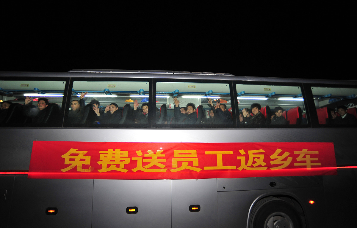 包车价格多少钱？40公里20人包车费用指南