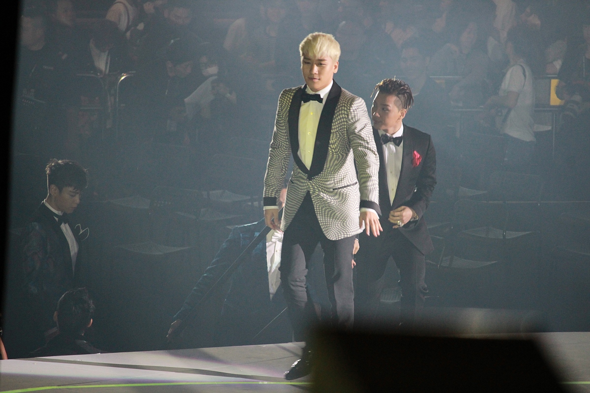 2016年3月23日,深圳,2016qq音乐巅峰盛典.***_*** bigbang