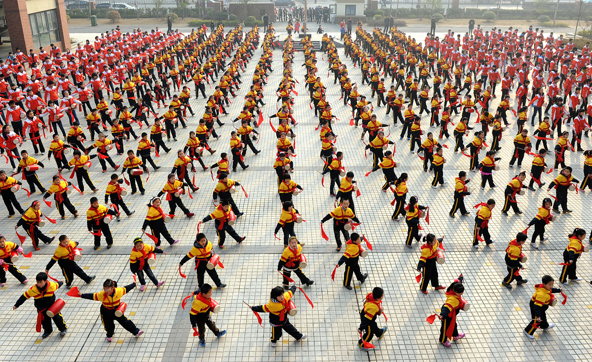 重庆建筑高级技工学校就业保障：前景广阔，机会多多